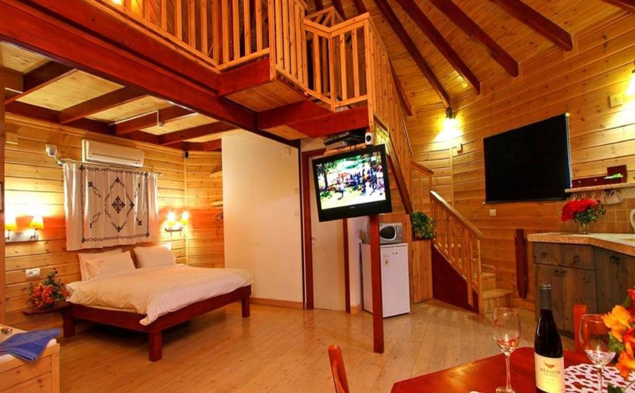 Cabin On The Hill 提比里亞 外观 照片